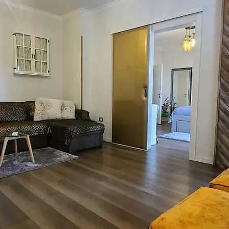 Apartment Oro *